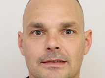 podozrivý výbuch bankomatu, polícia SR pátranie