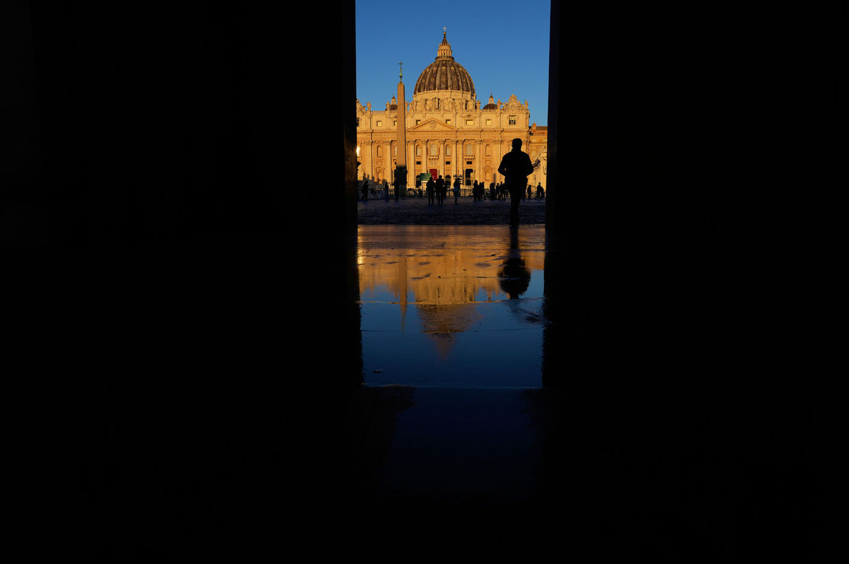 Vatikán, Rím, Taliansko, Bazilika sv. Petra