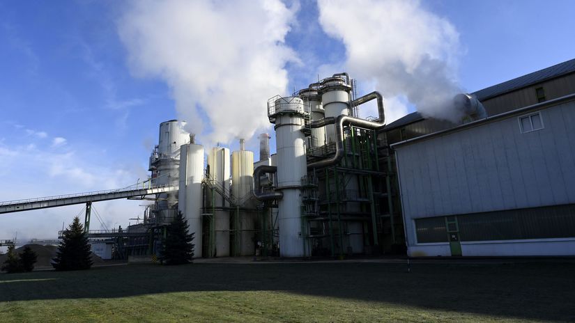 Na snímke pohľad na cukrovar spoločnosti...