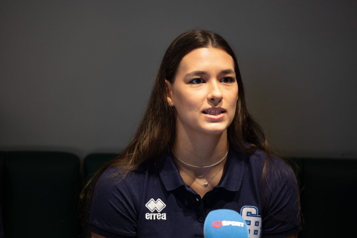 Kapitánka VK Slovan Bratislava Ema Smiešková na...