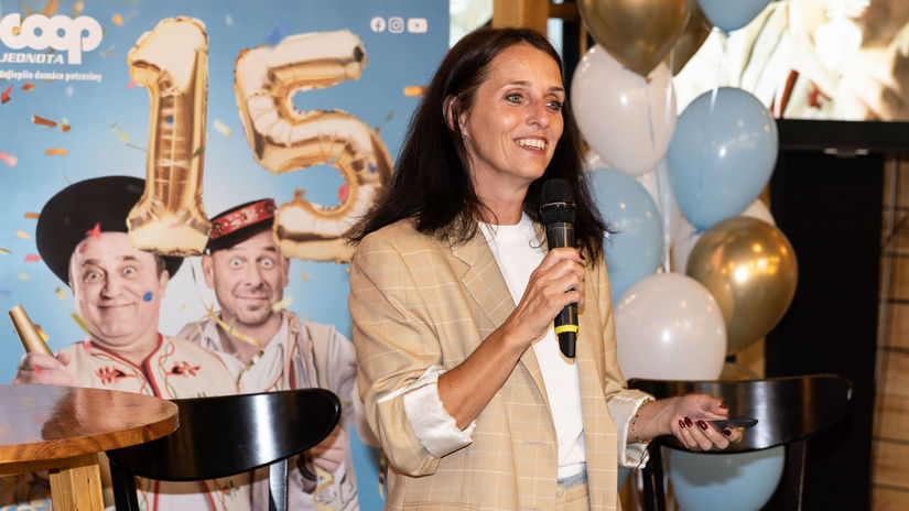 Renata Petovska, COOP Jednota