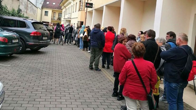 čakanie, fronta, pacienti, Zvolen