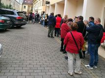 čakanie, fronta, pacienti, Zvolen