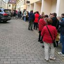 čakanie, fronta, pacienti, Zvolen