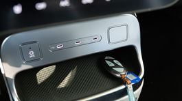 Hyunda Ioniq 9 - test 2025