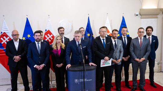 Vláda sa bude zaoberať zákonom o cestnej premávke či vlaňajším deficitom