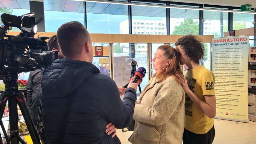 Interview a bezpečné útočisko za maminým...