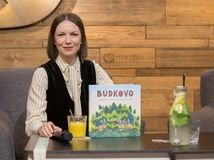 Zuzana Smatanová prichádza so svojou prvou...