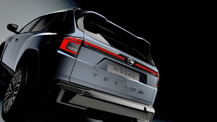 Nový je aj zadný nárazník, veko či kolesá.