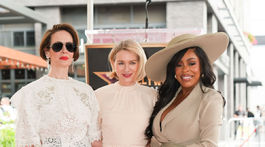 Herečky (zľava) Sarah Paulson, Naomi Watts a Niecy Nash.