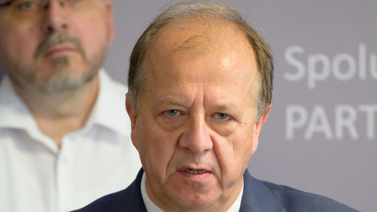 Koniec po 16 rokoch. Richard Rybníček už nebude kandidovať za primátora