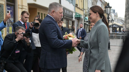 Na snímke sprava predsedníčka vlády Ukrajiny...