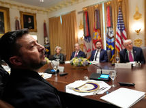 ONLINE: Ukrajina a USA dosiahli zhodu na podmienkach novej mierovej dohody. Čo na ňu povie Rusko?