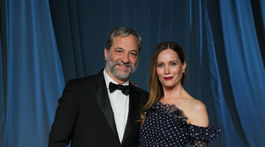 Režisér Judd Apatow a jeho manželka - herečka Leslie Mann.