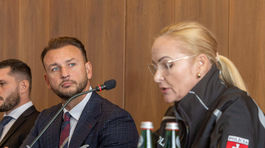 maškarová, šutaj eštok