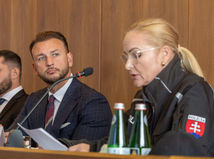 maškarová, šutaj eštok