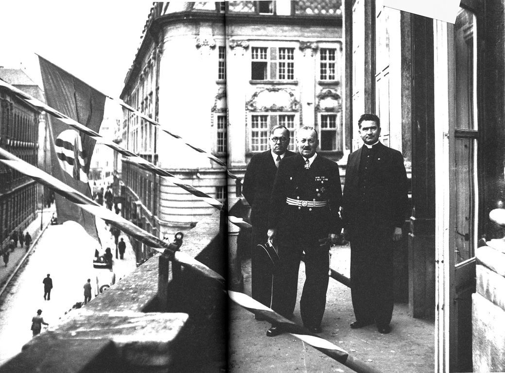 Mešťanosta Belo Kováč, Ovídius Faust a nemeclý...