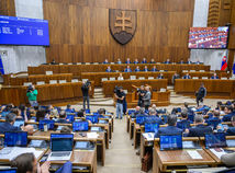SR NRSR rozpočet26 schválenie BAX