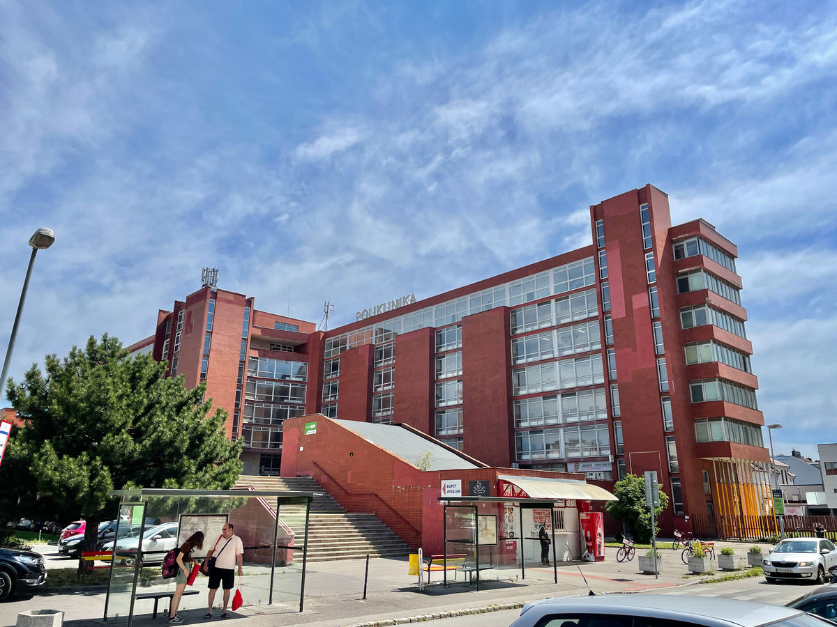 Aktuálny stav Polikliniky Tehelná sa od jej...