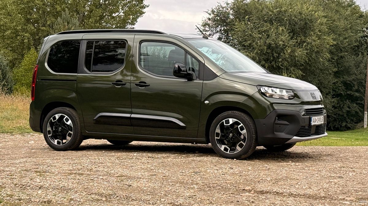 Fiat Doblò Combi sa môže pochváliť  posuvnými...