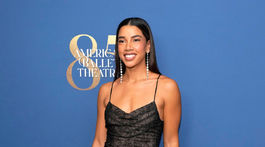 Hannah Bronfman 