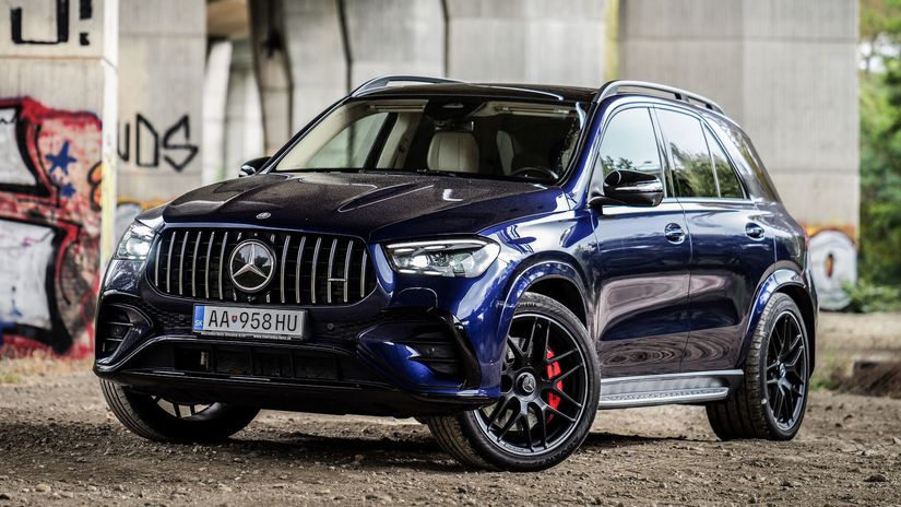 Ostrú verziu GLE od AMG si všimnete na prvý...