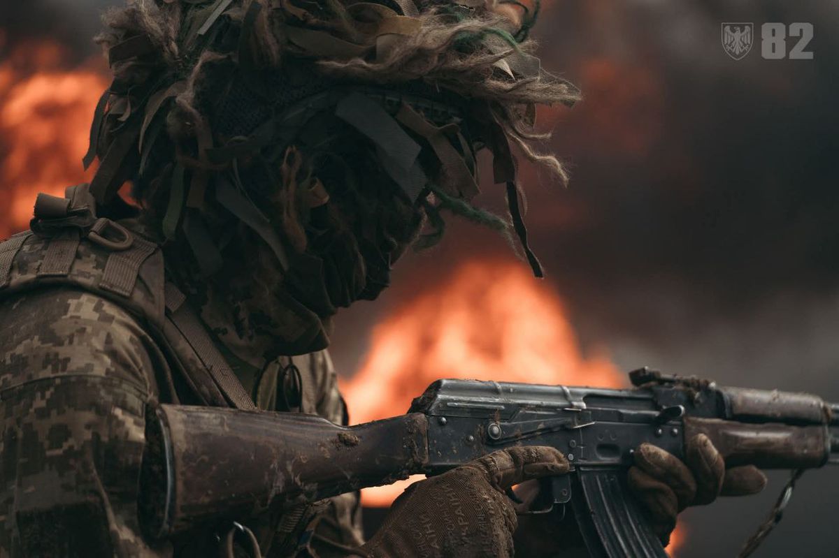 Ukrajinský bojovník na neznámom mieste na...