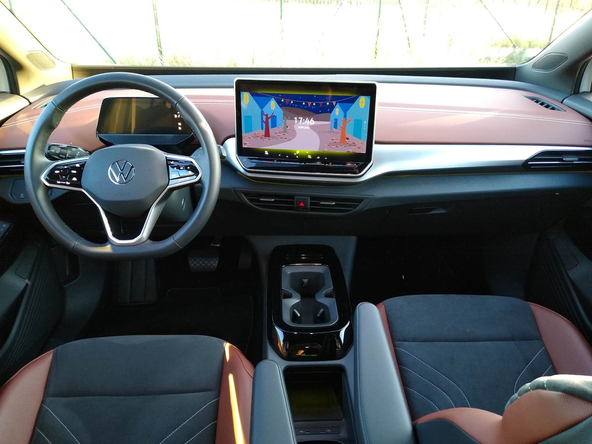 Vodič má pred sebou len malý prístrojový štít,...