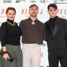 Gregor Valentovič (v strede) so Zuzanou Mauréry, ktorá si zahrala Hildu Múdru a Josefom Trojanom