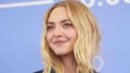 Herečka Amanda Seyfried na filmovom festivale v Benátkach.