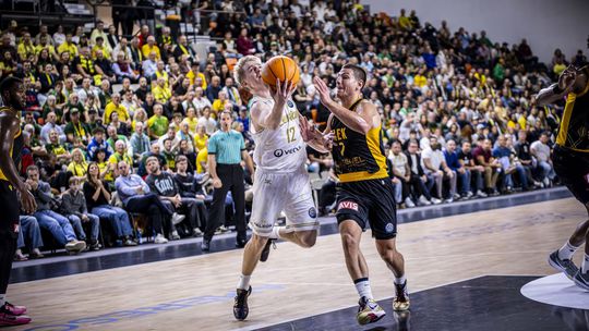 Patrioti Levice, Aatu Kivimäki