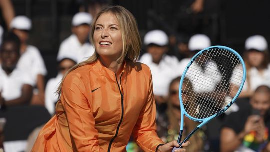 Zmrazte si vajíčka a budujte kariéru, radí Maria Šarapovová. Z tenistky sa stala nekompromisná podnikateľka