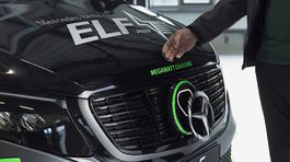 Mercedes-Benz EQV ELF Concept - 2025