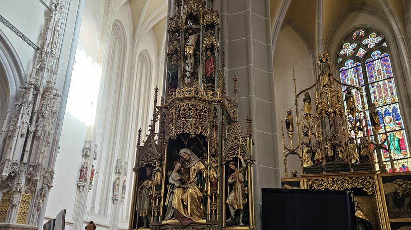 Anjeli sú ústrednými postavami niektorých...