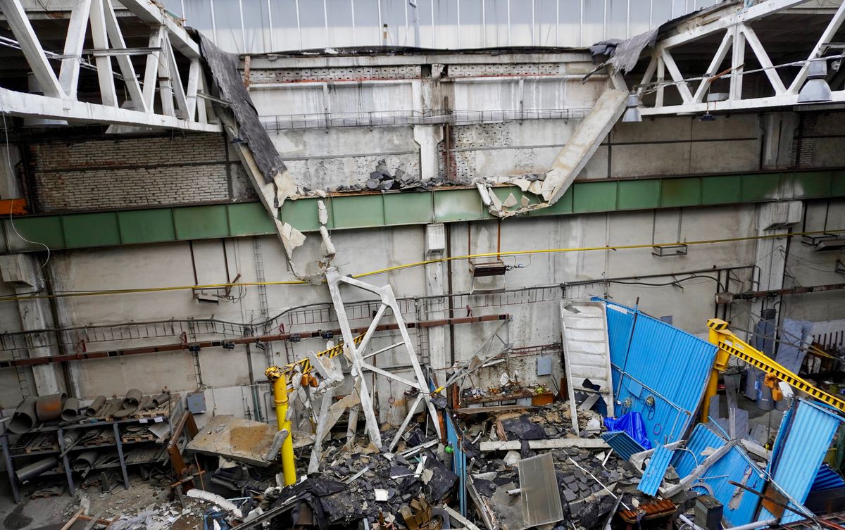 Bureš sa snaží o to, aby sa na haly v kritickom...