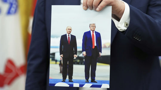 Putin zlomil Trumpovu trpezlivosť. Prečo summit v Budapešti krachol?  