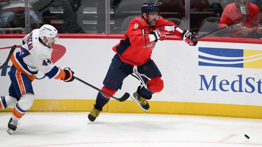 Žiadny míľnik. Ovečkin s tromi mínuskam, Fehérváry bez bodu. Washington opäť prehral