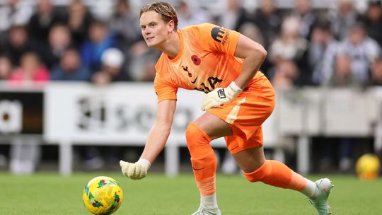 Slavia ho lukratívne predala, v Anglicku čelí kritike: Bol úplne mimo, komentuje BBC českého brankára