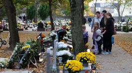 Dušičky na cintoríne v Šamoríne