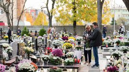 Dušičky na cintoríne v Šamoríne