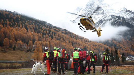 Tragédia v Dolomitoch. Pád lavíny usmrtil päť horolezcov vrátane 17-ročného dievčaťa