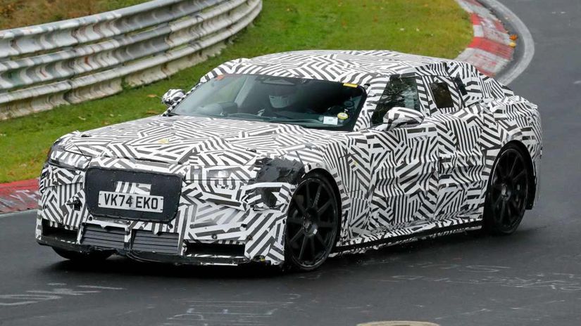 Predsériové prototypy luxusného elektrického GT...