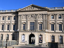 múzeum Louvre