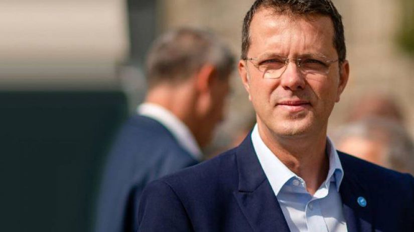 Rumunský minister obrany Liviu-Ionuț Moșteanu