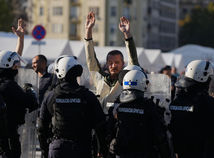 srbsko belehrad protest demonštrant