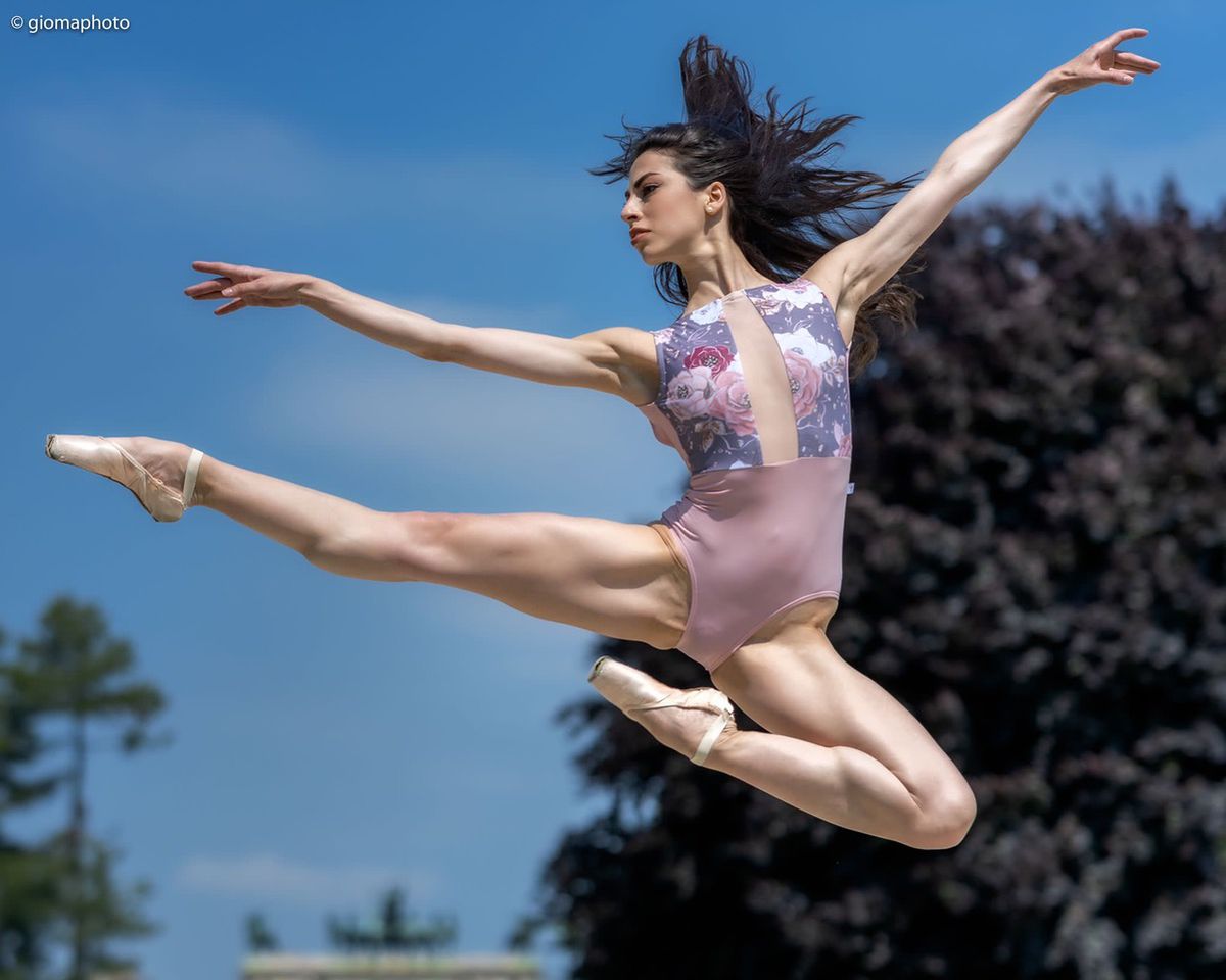 Spojenie Hausera a Angelicy Gismondo sľubuje...