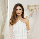 Herečka Monika Szabó vo svadobných šatách od Veroniky Kostkovej. 