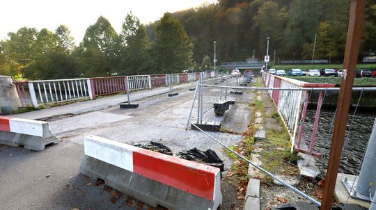 Elektrárne si kladú podmienky. Výstavbu mosta v B. Bystrici prerušila neočakávaná prekážka