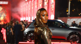 Herečka Olunike Adeliyi.