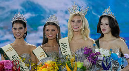 Miss Earth Natalie Puskinova